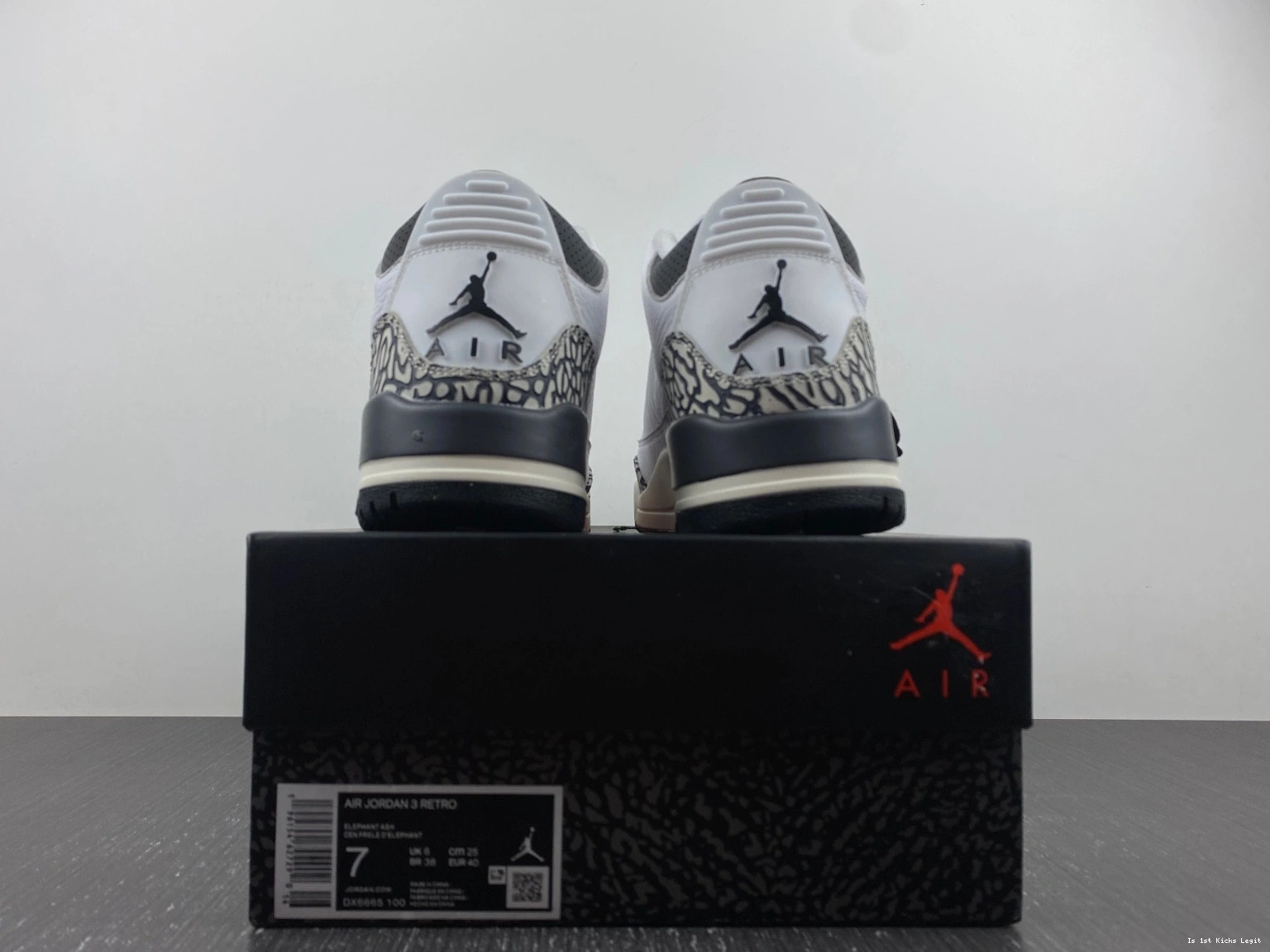 3 DX6665-100 N' Hide Sneak Jordan (GS) - Retro 0106